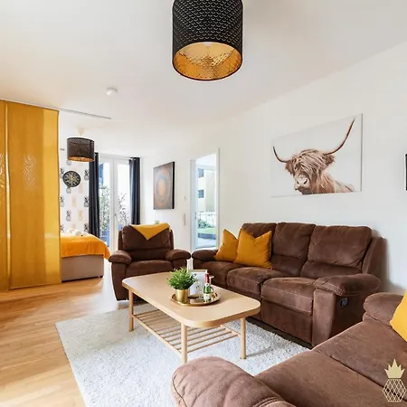 Pineapple - Altstadt Ii - 124qm - 1x Free Parking * Dresda